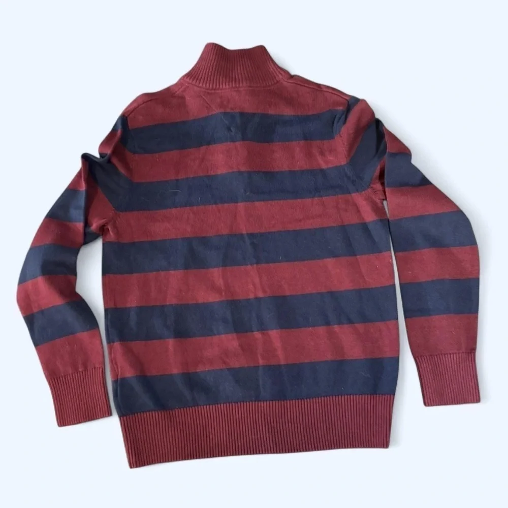 NWT Tommy Hilfiger Men's Red and Blue Striped Sweater